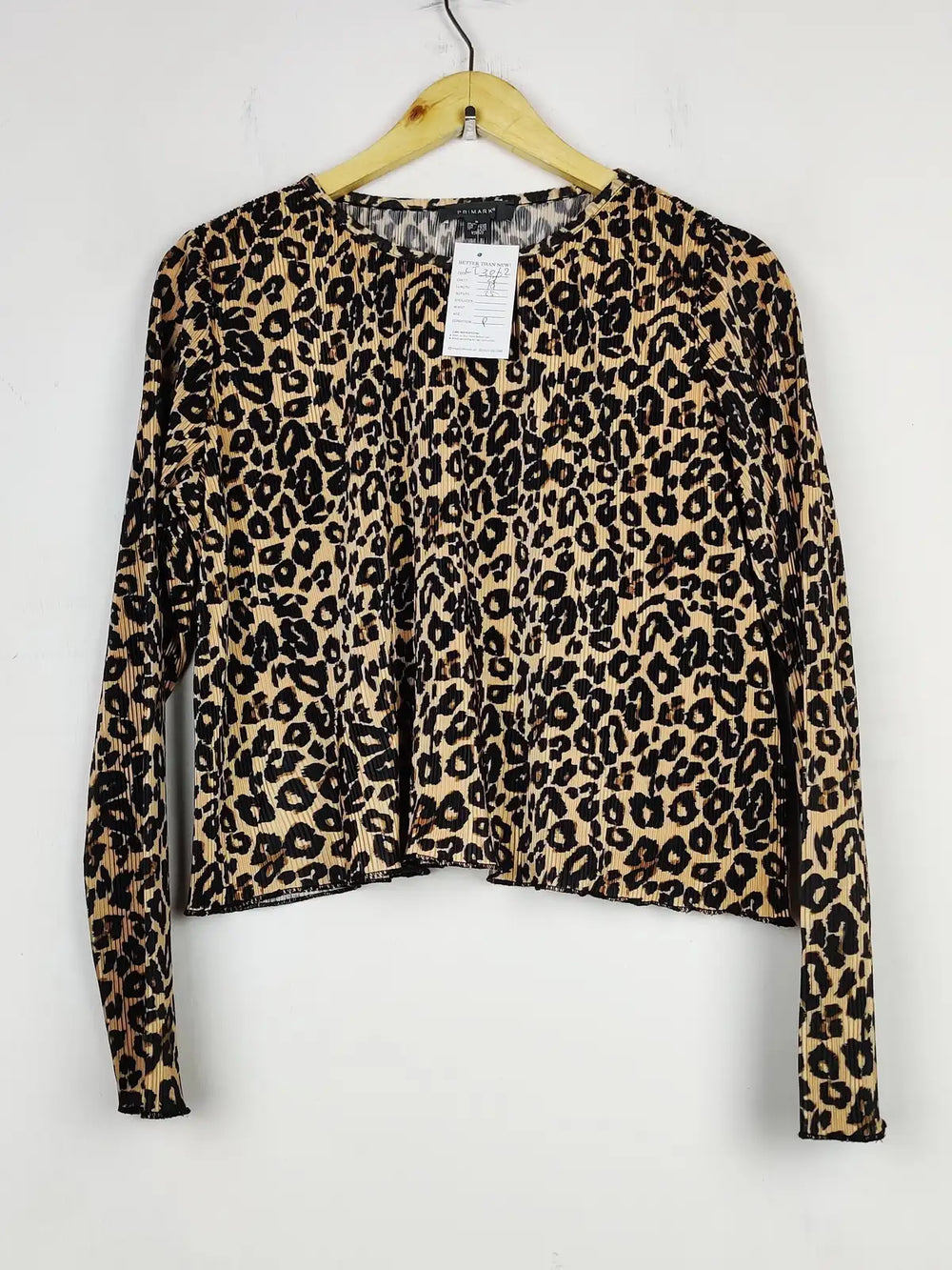 Buy online pre-used pre-loved 100% authentic & Original branded Primark (CT-3062) available in Pakistan. Top international brands avilable.