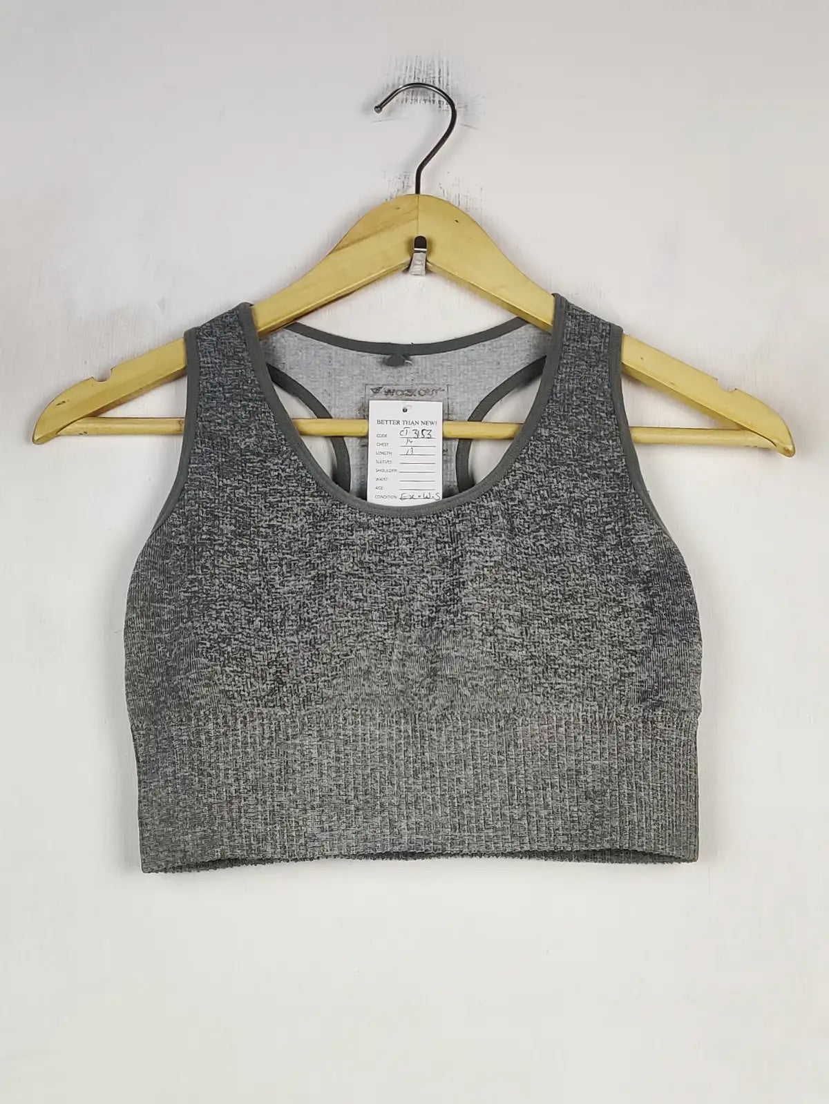 Buy online pre-used pre-loved 100% authentic & Original branded Workout (CT-3153) available in Pakistan. Top international brands avilable.