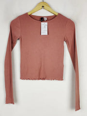Buy online pre-used pre-loved 100% authentic & Original branded H&M (CT-3176) available in Pakistan. Top international brands avilable.