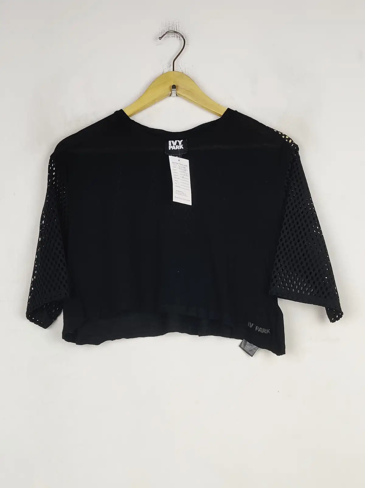 Buy online pre-used pre-loved 100% authentic & Original branded Ivy Park (CT-3295) available in Pakistan. Top international brands avilable.