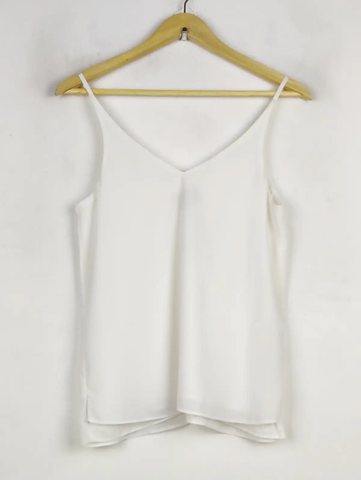 Buy online pre-used pre-loved 100% authentic & Original branded Topshop (CT-3420) available in Pakistan. Top international brands avilable.