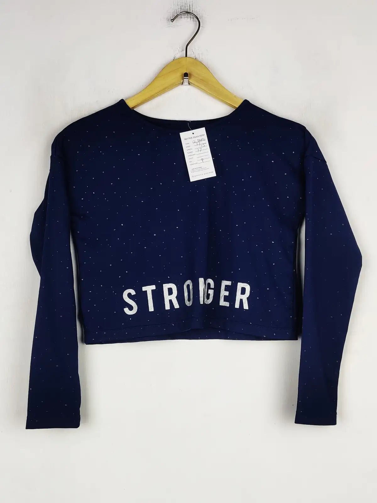 Buy online pre-used pre-loved 100% authentic & Original branded Unknown Brand (CT-3486) available in Pakistan. Top international brands avilable.