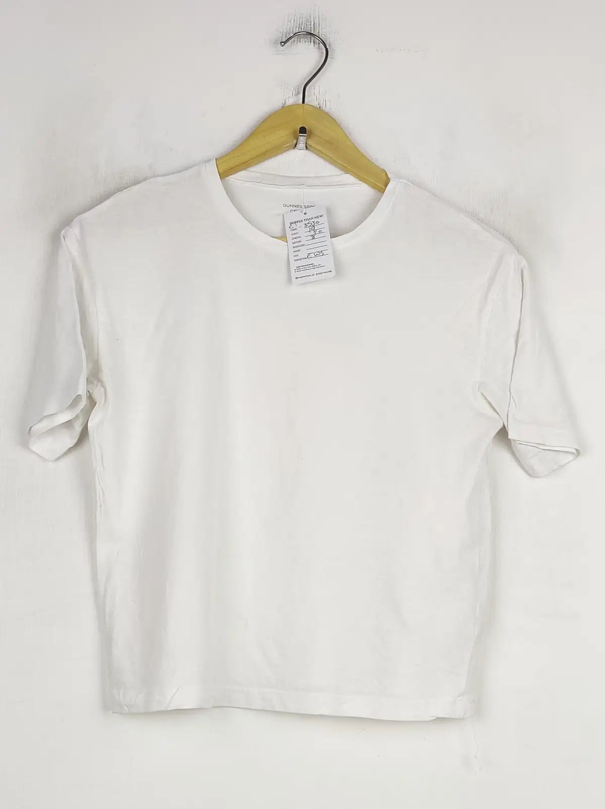 Buy online pre-used pre-loved 100% authentic & Original branded Unknown Brand (CT-3530) available in Pakistan. Top international brands avilable.