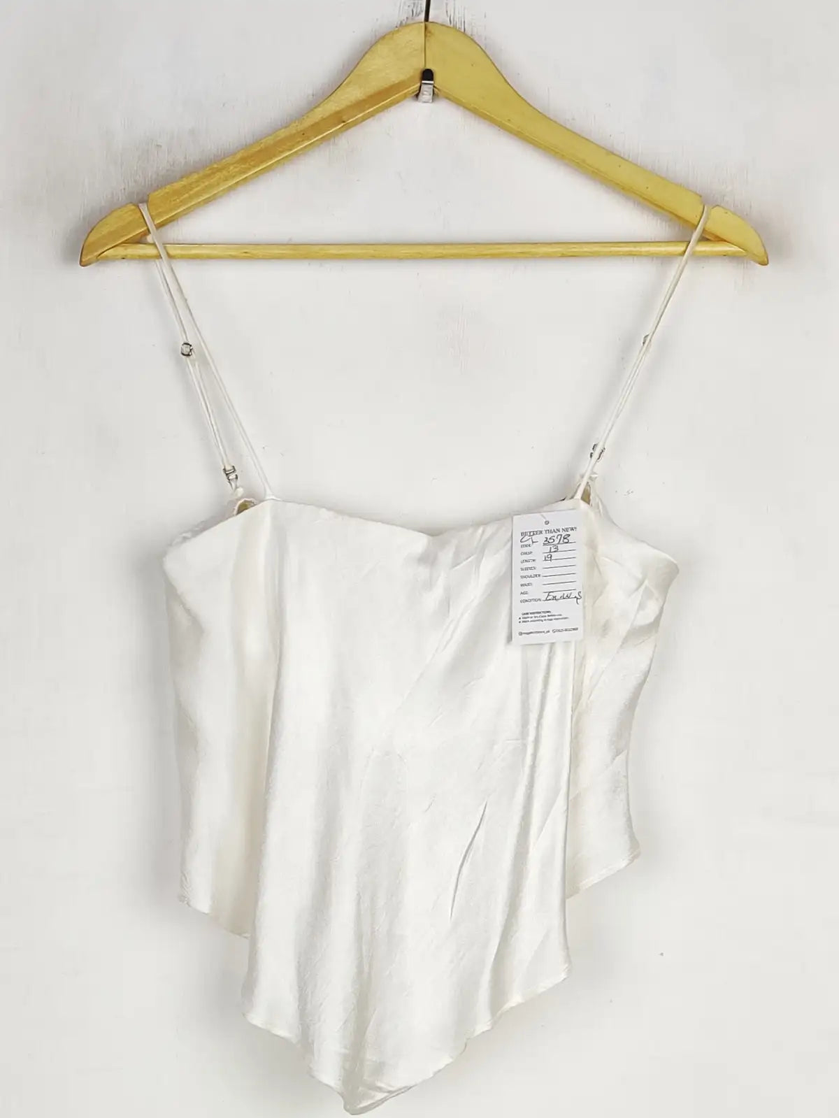 Buy online pre-used pre-loved 100% authentic & Original branded Zara (CT-3578) available in Pakistan. Top international brands avilable.