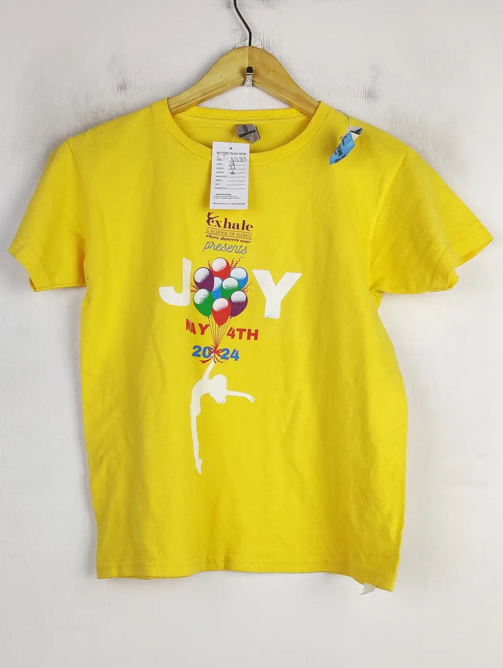 Buy online pre-used pre-loved 100% authentic & Original branded Gildan (CT-3583) available in Pakistan. Top international brands avilable.