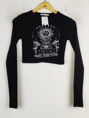 Buy online pre-used pre-loved 100% authentic & Original branded Pull&Bear (CT-3601) available in Pakistan. Top international brands avilable.