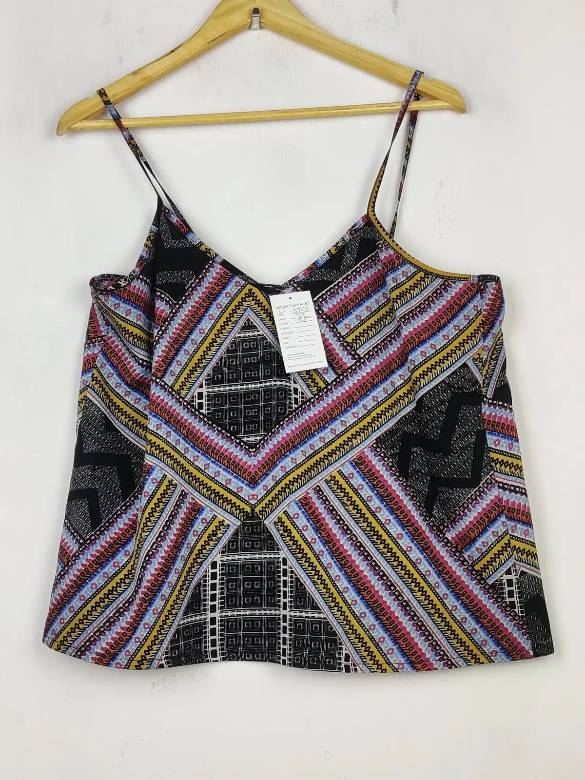 Buy online pre-used pre-loved 100% authentic & Original branded Boohoo (CT-3705) available in Pakistan. Top international brands avilable.