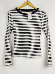 Buy online pre-used pre-loved 100% authentic & Original branded Dunnes Stores (CT-3734) available in Pakistan. Top international brands avilable.