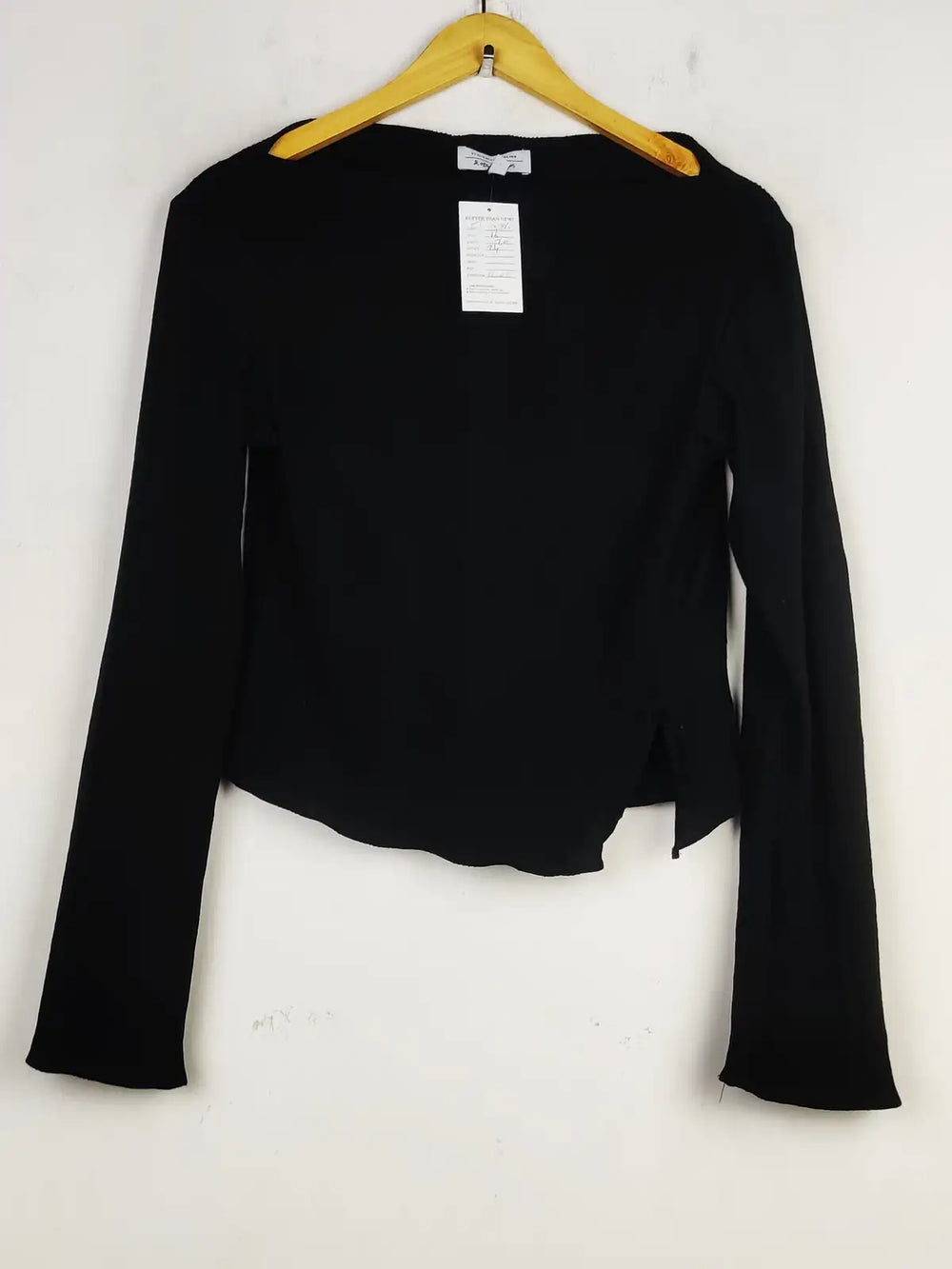 Buy online pre-used pre-loved 100% authentic & Original branded Others Stores (CT-3736) available in Pakistan. Top international brands avilable.