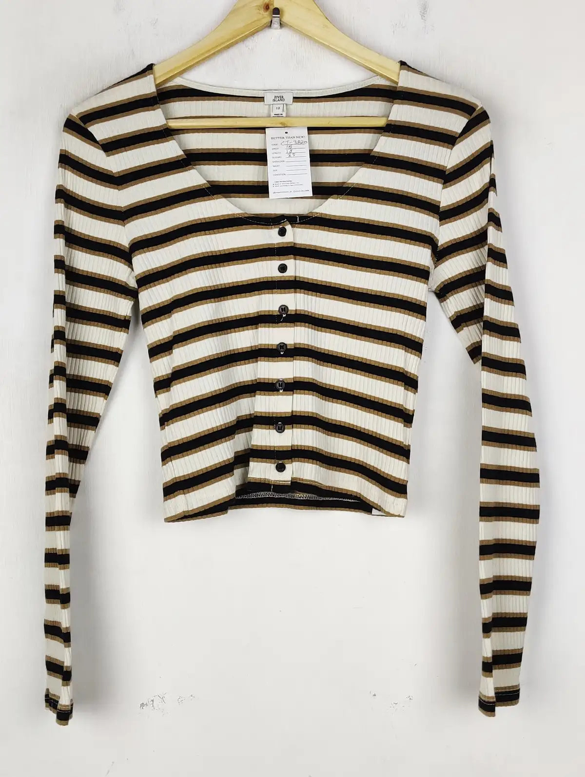 Buy online pre-used pre-loved 100% authentic & Original branded River Island (CT-3820) available in Pakistan. Top international brands avilable.