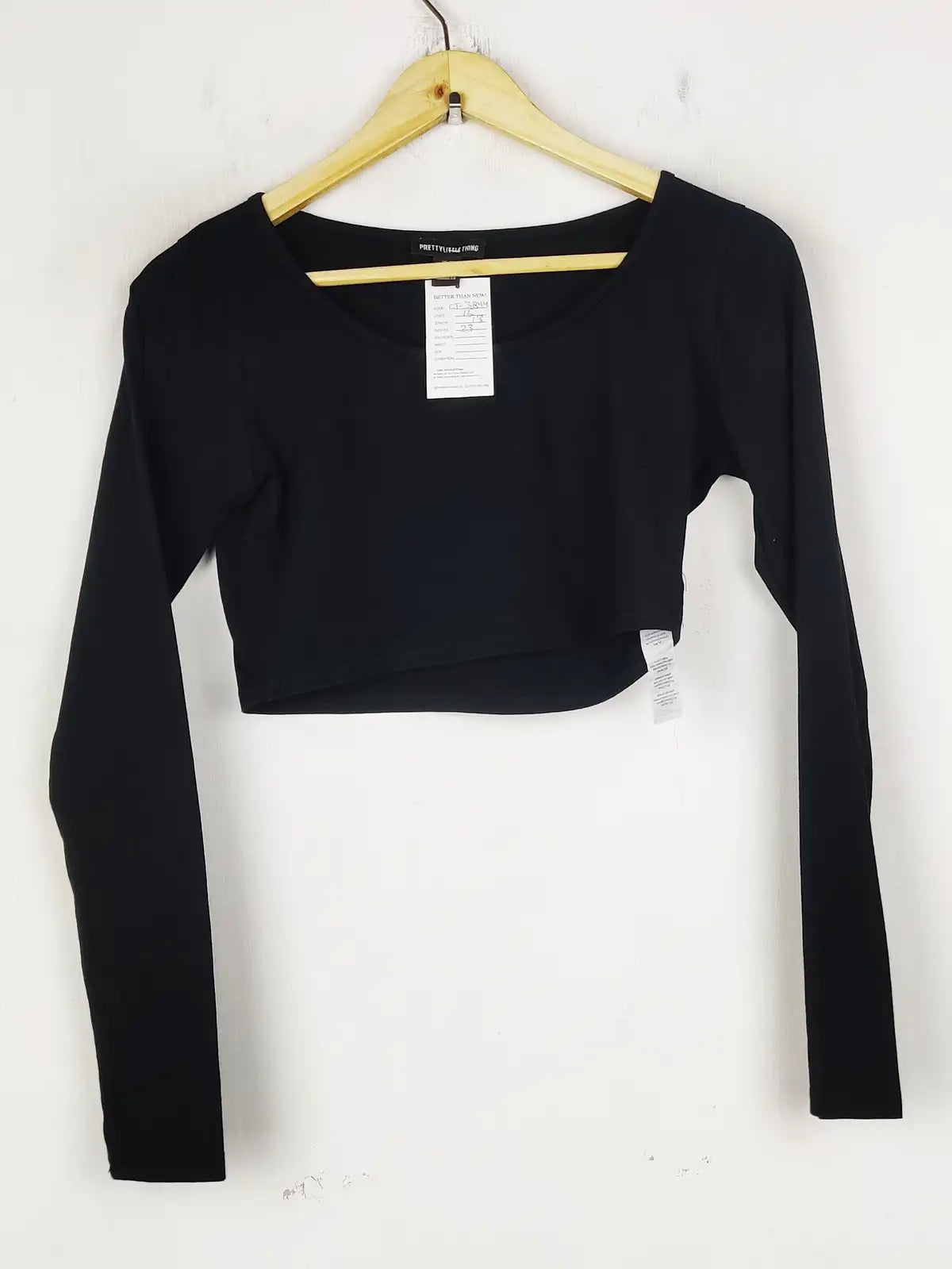 Buy online pre-used pre-loved 100% authentic & Original branded Prettylittlething (CT-3844) available in Pakistan. Top international brands avilable.