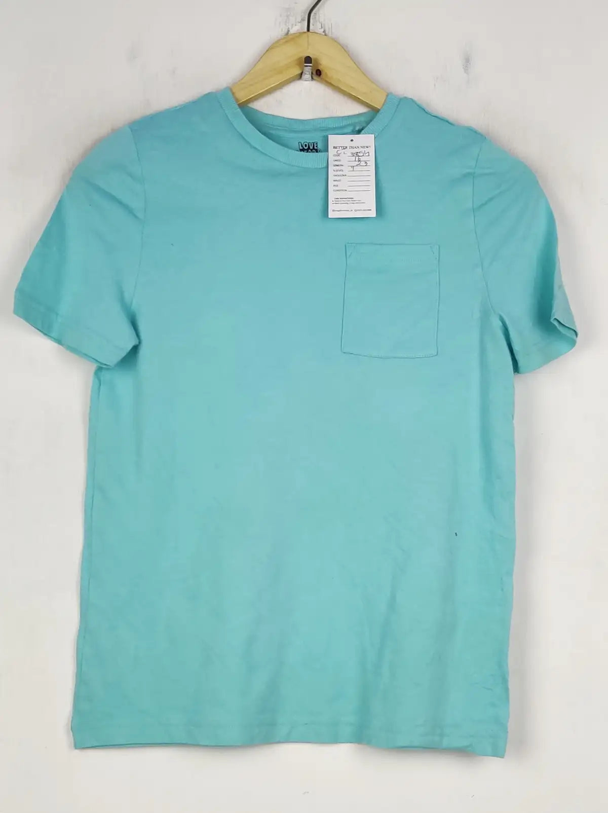 Buy online pre-used pre-loved 100% authentic & Original branded F&F (CT-3854) available in Pakistan. Top international brands avilable.