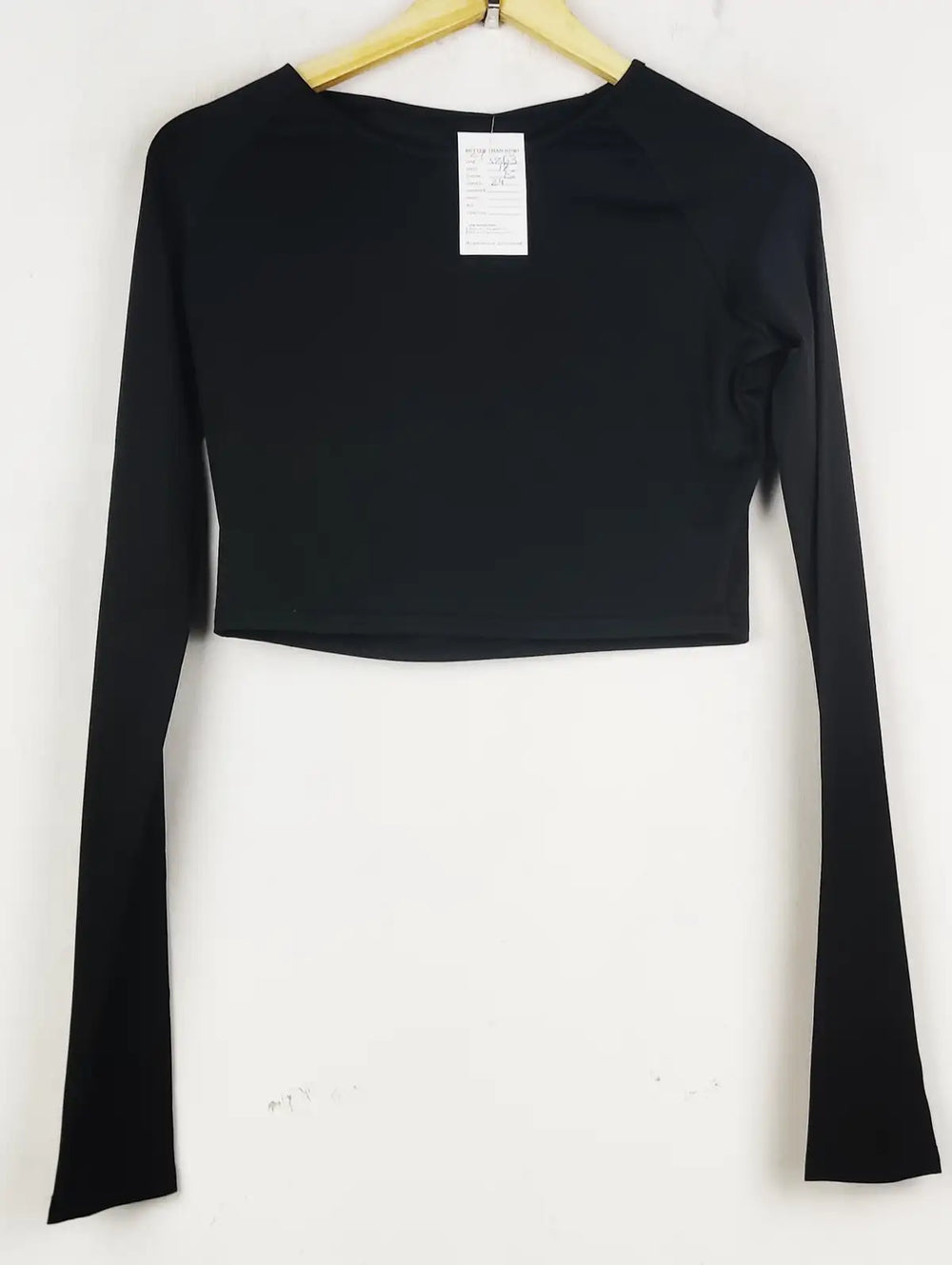 Buy online pre-used pre-loved 100% authentic & Original branded Unknown Brand (CT-3863) available in Pakistan. Top international brands avilable.