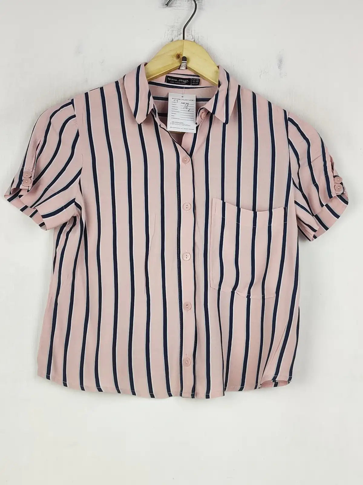 Buy online pre-used pre-loved 100% authentic & Original branded Bershka (CT-3870) available in Pakistan. Top international brands avilable.