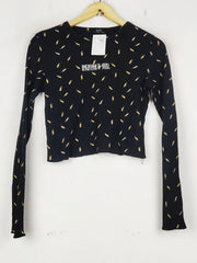 Buy online pre-used pre-loved 100% authentic & Original branded Bershka (CT-3906) available in Pakistan. Top international brands avilable.