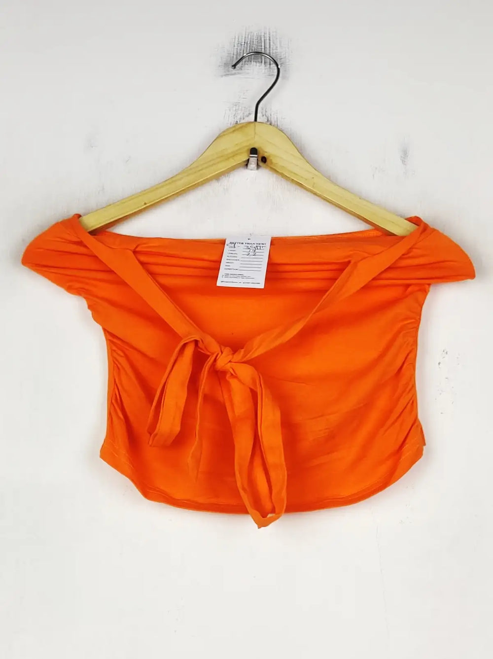 Buy online pre-used pre-loved 100% authentic & Original branded Unknown Brand (CT-3917) available in Pakistan. Top international brands avilable.