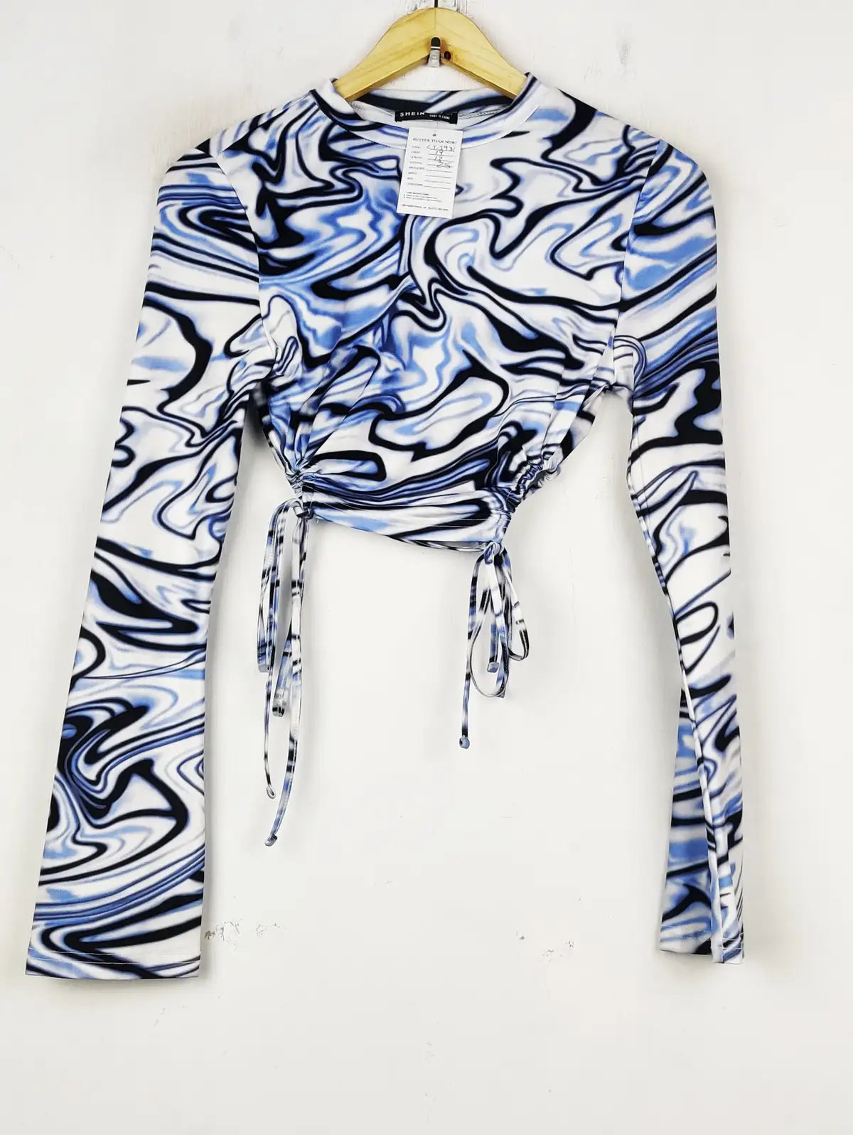 Buy online pre-used pre-loved 100% authentic & Original branded Shein (CT-3931) available in Pakistan. Top international brands avilable.