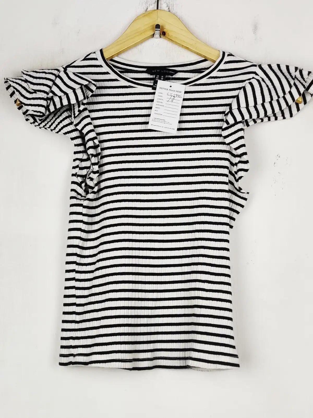 Buy online pre-used pre-loved 100% authentic & Original branded New Look (CT-3946) available in Pakistan. Top international brands avilable.