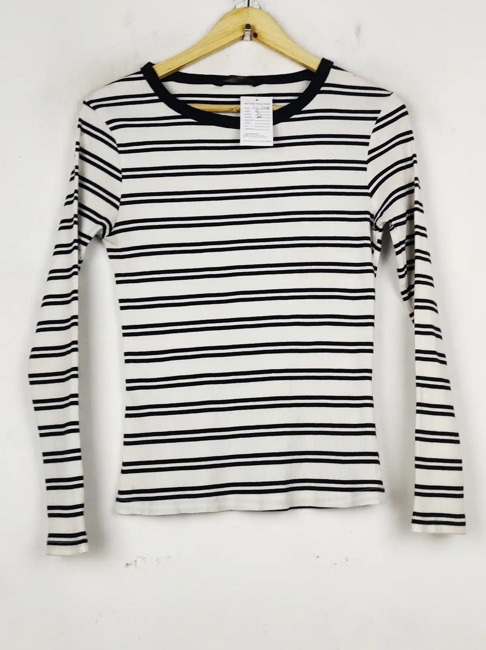 Buy online pre-used pre-loved 100% authentic & Original branded Dunnes Stores (CT-3968) available in Pakistan. Top international brands avilable.