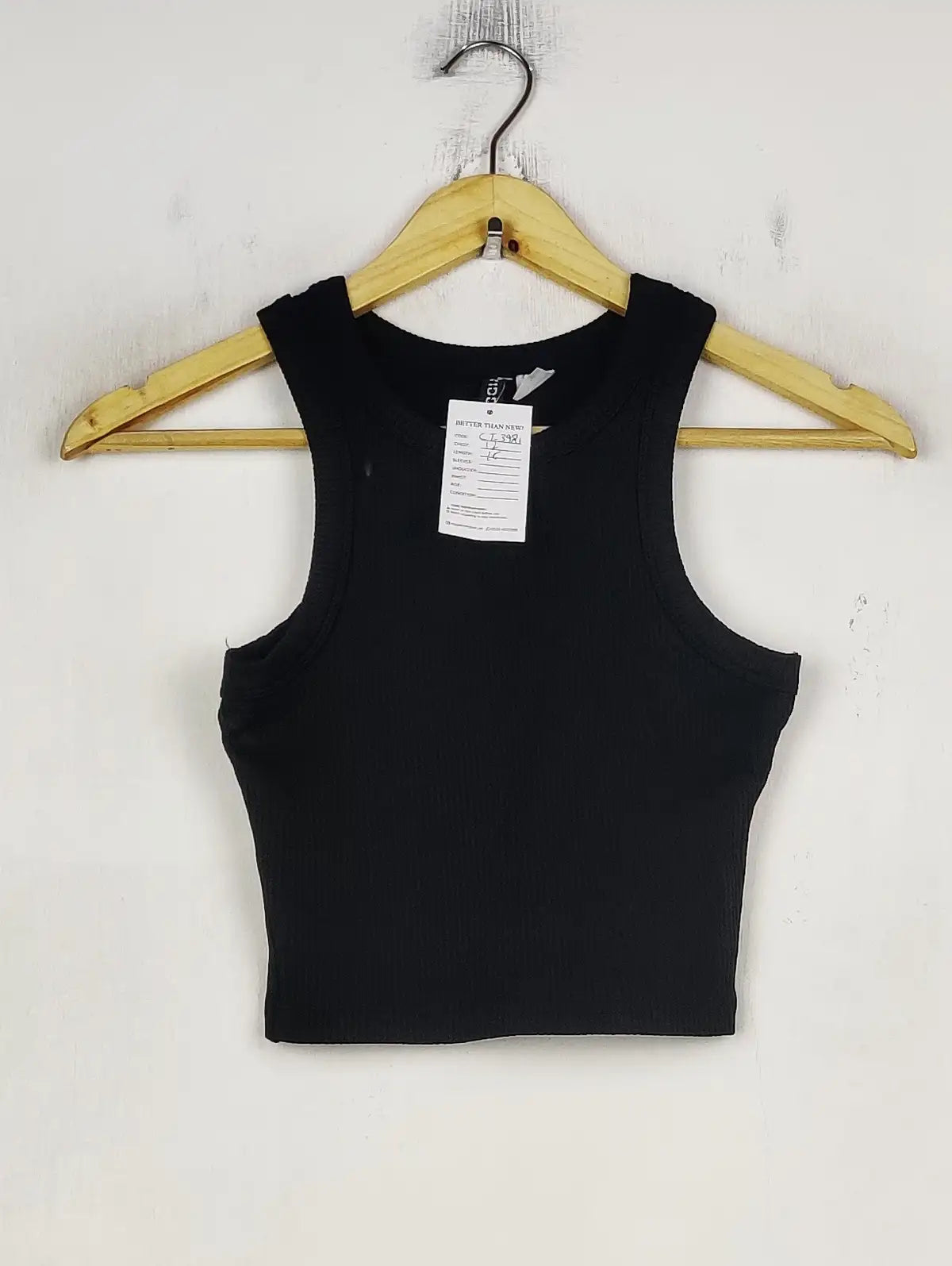 Buy online pre-used pre-loved 100% authentic & Original branded H&M (CT-3981) available in Pakistan. Top international brands avilable.