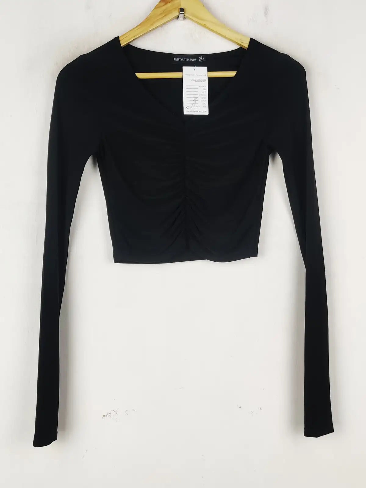 Buy online pre-used pre-loved 100% authentic & Original branded Prettylittlething (CT-4058) available in Pakistan. Top international brands avilable.