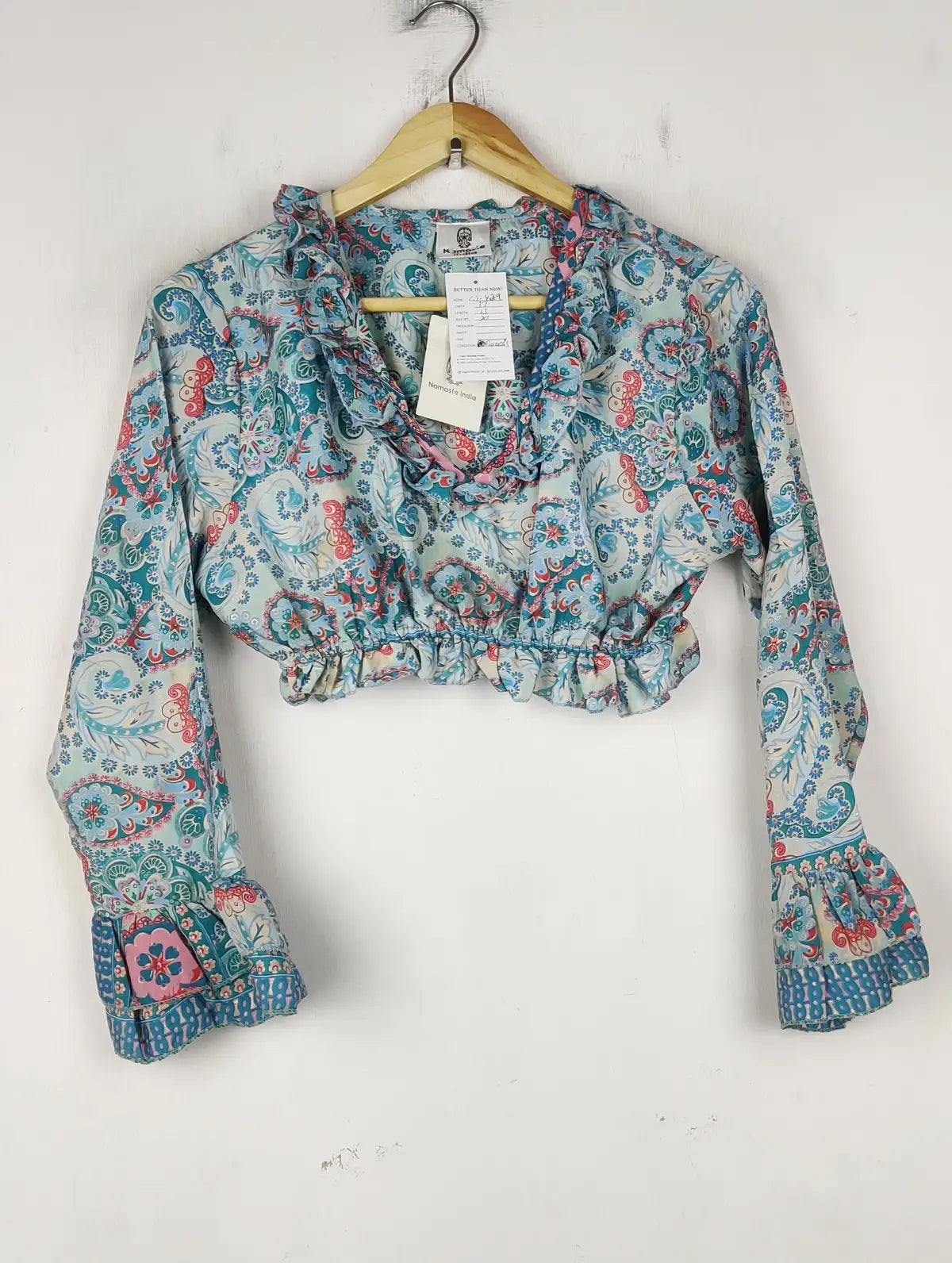 Buy online pre-used pre-loved 100% authentic & Original branded Namaste India (CT-4079) available in Pakistan. Top international brands avilable.