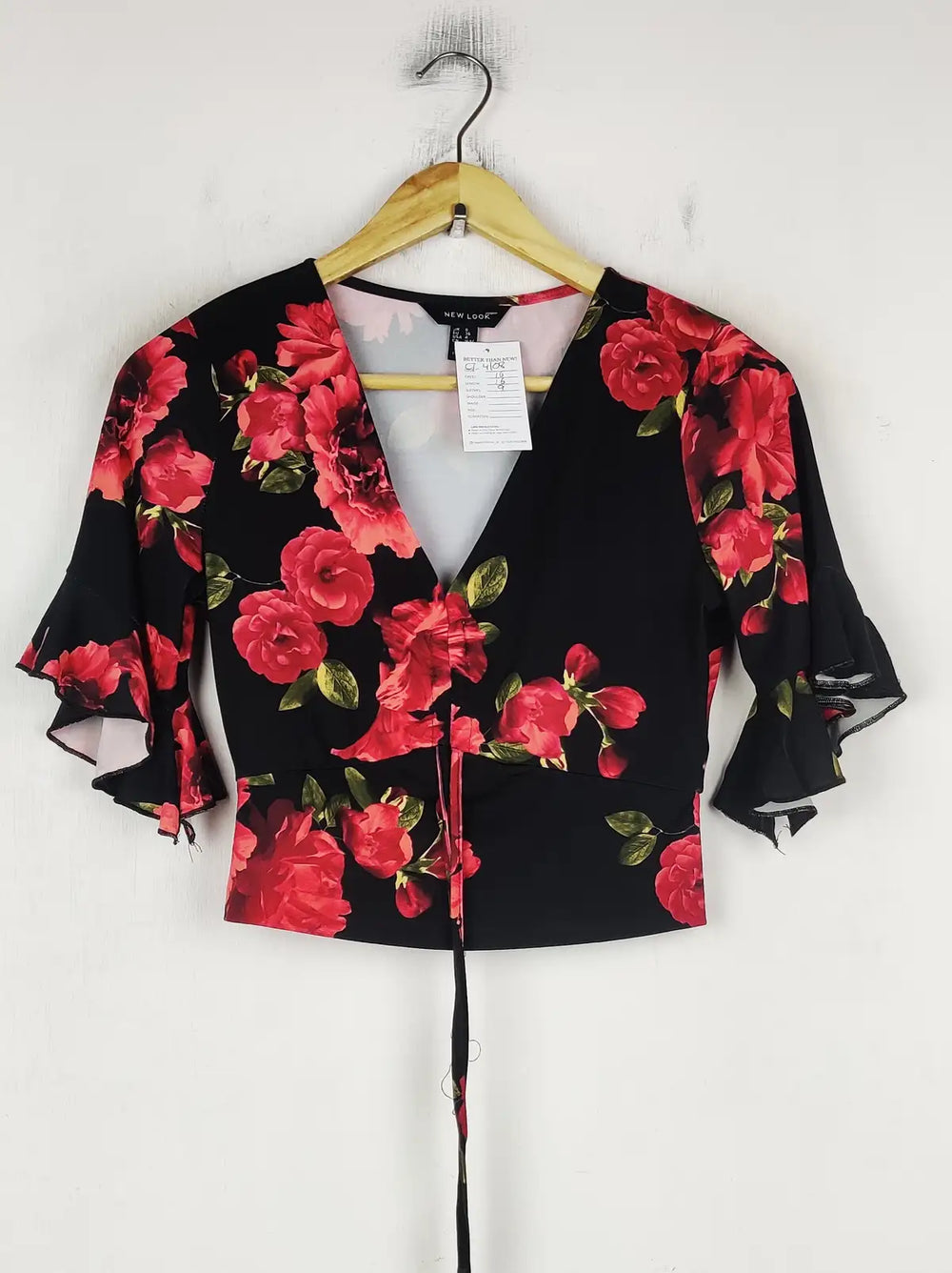 Buy online pre-used pre-loved 100% authentic & Original branded New Look (CT-4108) available in Pakistan. Top international brands avilable.