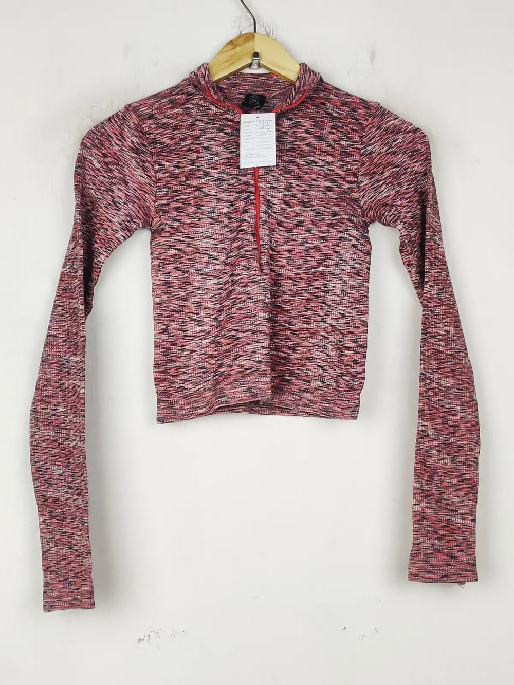Buy online pre-used pre-loved 100% authentic & Original branded Urban Outfitters (CT-4157) available in Pakistan. Top international brands avilable.
