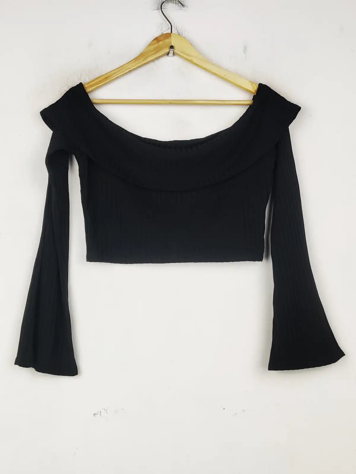 Buy online pre-used pre-loved 100% authentic & Original branded Boohoo (CT-4172) available in Pakistan. Top international brands avilable.