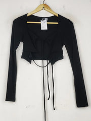 Buy online pre-used pre-loved 100% authentic & Original branded H&M (CT-4184) available in Pakistan. Top international brands avilable.