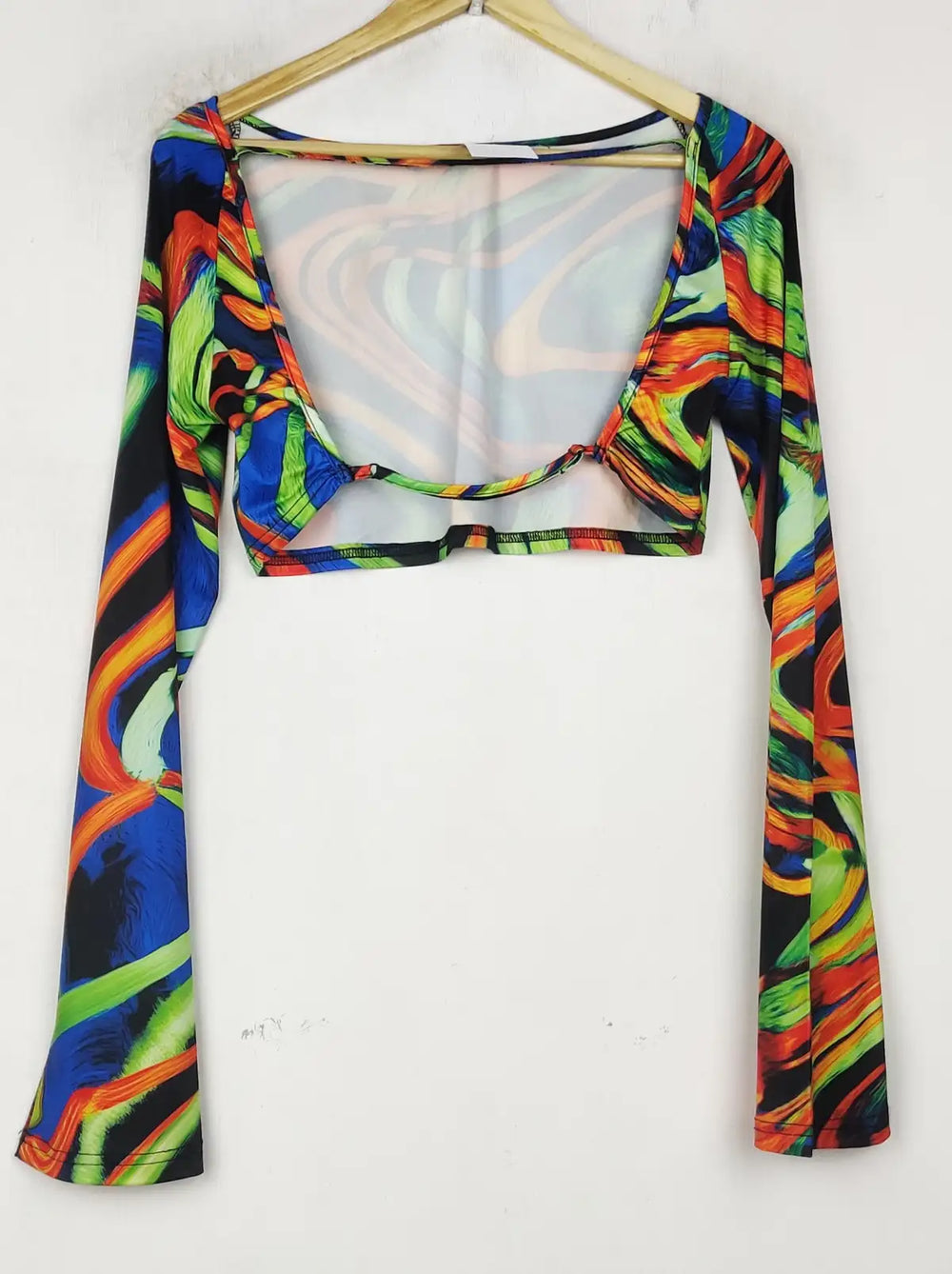 Buy online pre-used pre-loved 100% authentic & Original branded Unknown Brand (CT-4194) available in Pakistan. Top international brands avilable.