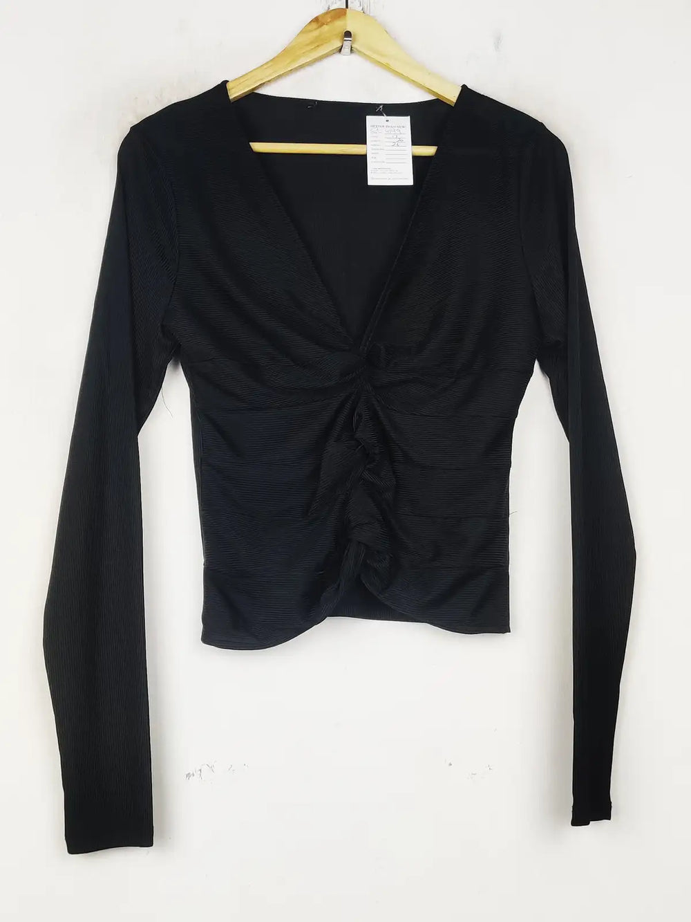 Buy online pre-used pre-loved 100% authentic & Original branded Unknown Brand (CT-4199) available in Pakistan. Top international brands avilable.
