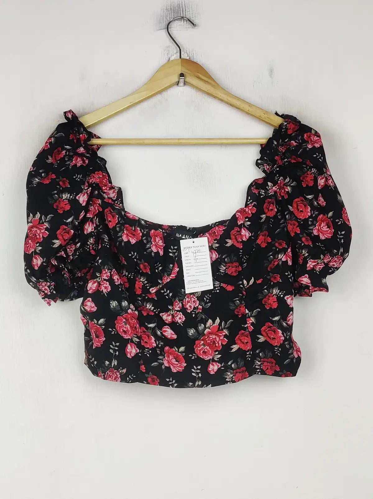 Buy online pre-used pre-loved 100% authentic & Original branded Naanaa (CT-4235) available in Pakistan. Top international brands avilable.