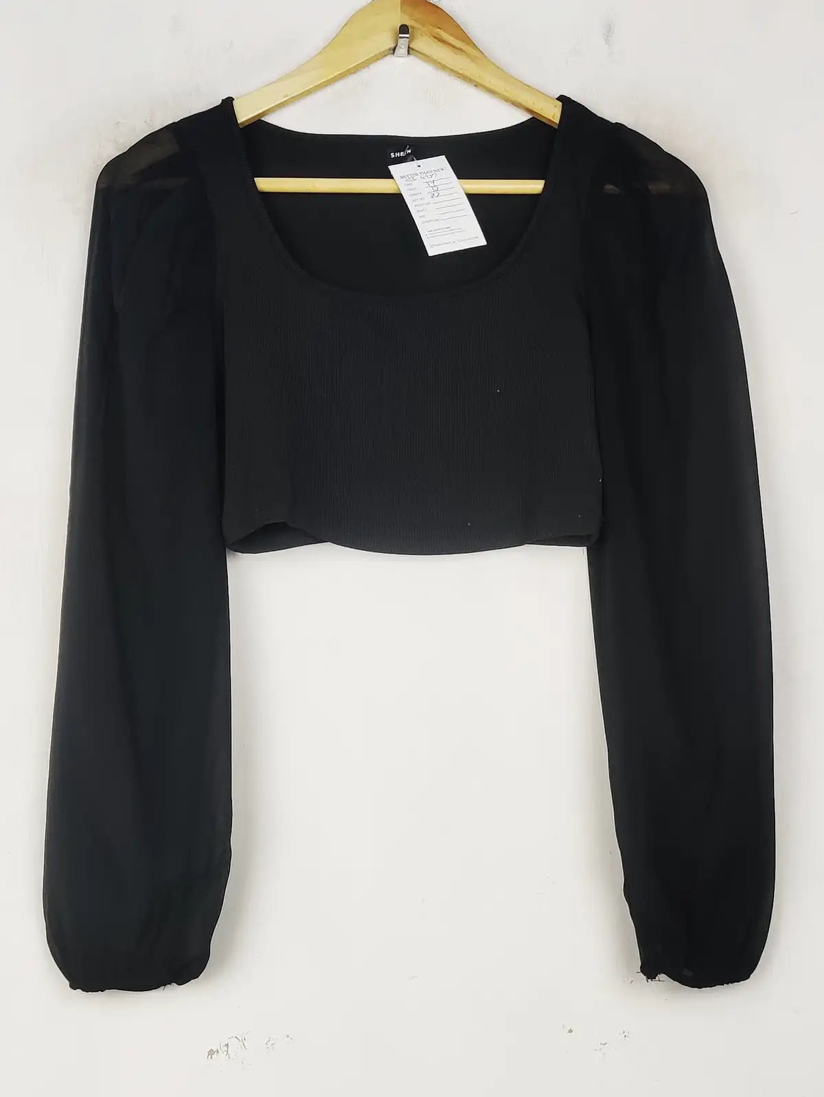 Buy online pre-used pre-loved 100% authentic & Original branded Shein (CT-4237) available in Pakistan. Top international brands avilable.