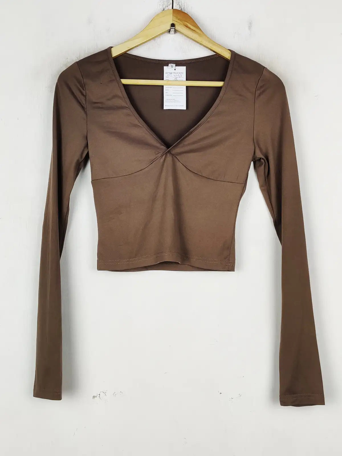 Buy online pre-used pre-loved 100% authentic & Original branded Unknown Brand (CT-4293) available in Pakistan. Top international brands avilable.