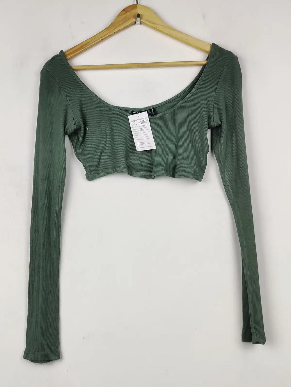 Buy online pre-used pre-loved 100% authentic & Original branded Asos Design (CT-4341) available in Pakistan. Top international brands avilable.