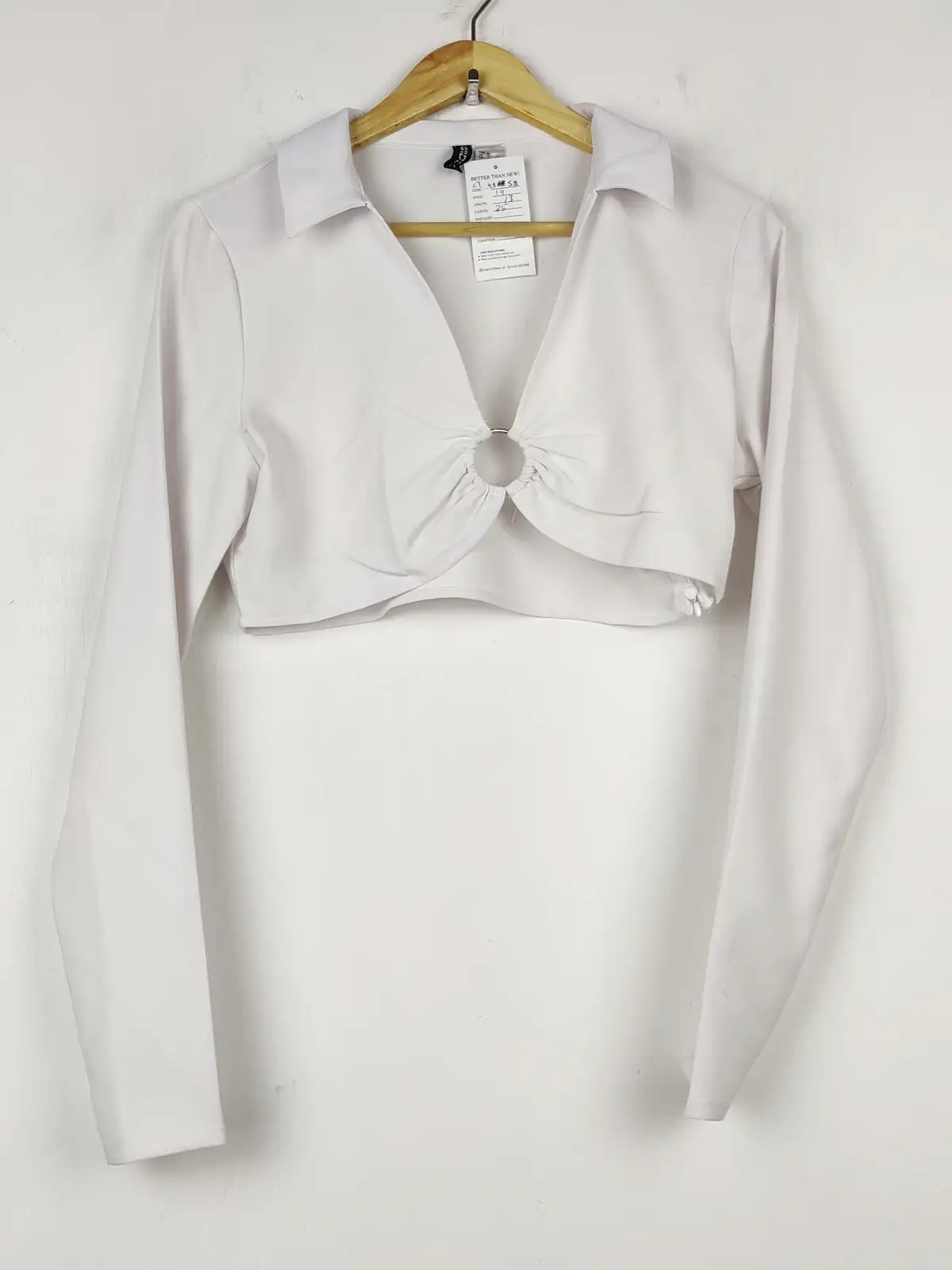 Buy online pre-used pre-loved 100% authentic & Original branded H&M (CT-4358) available in Pakistan. Top international brands avilable.