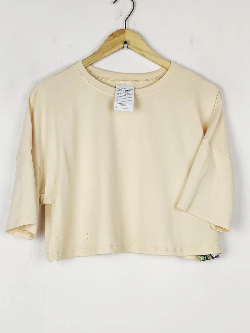 Buy online pre-used pre-loved 100% authentic & Original branded Unknown Brand (CT-4360) available in Pakistan. Top international brands avilable.
