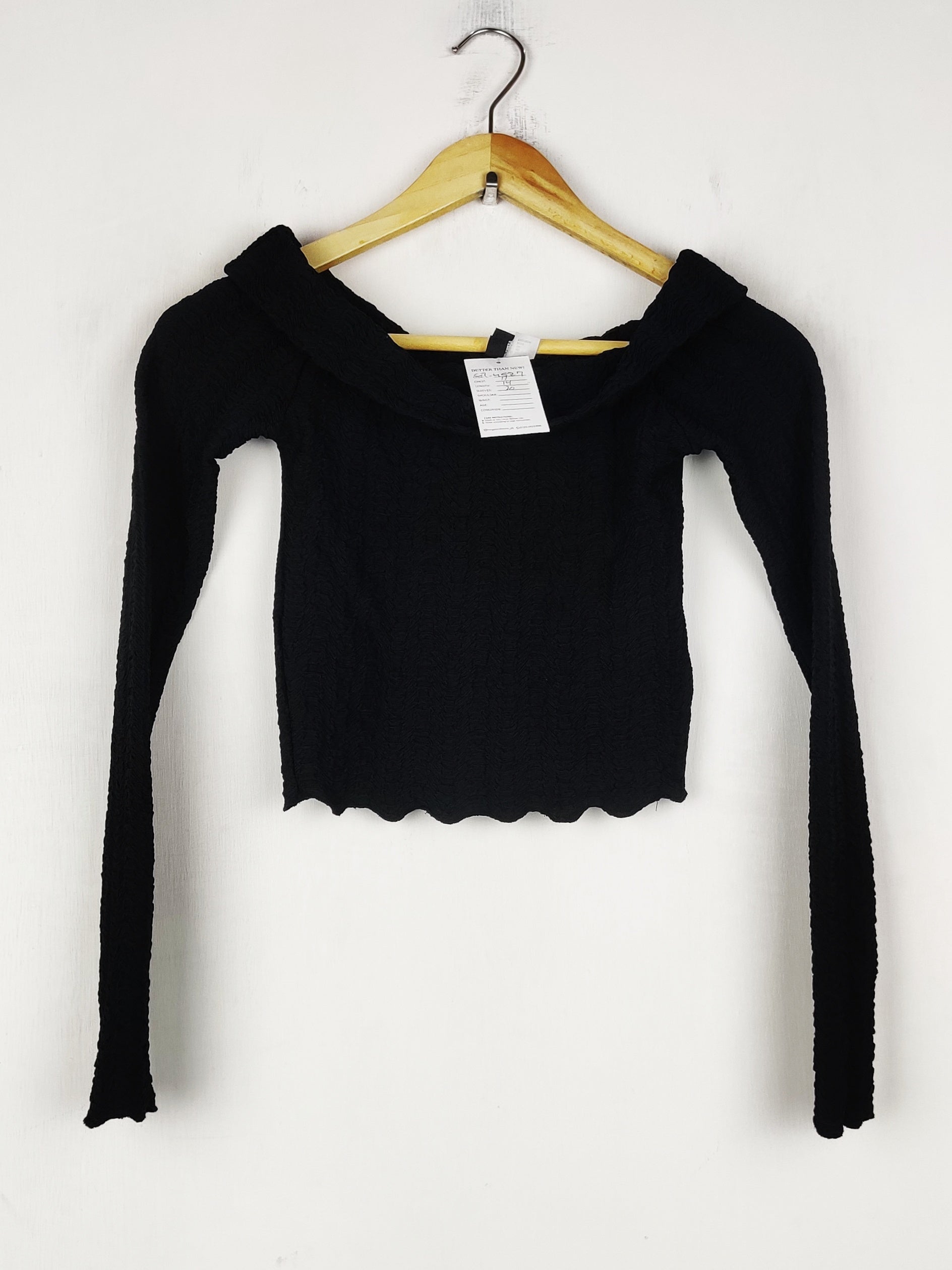 H&M (CT-4527)
