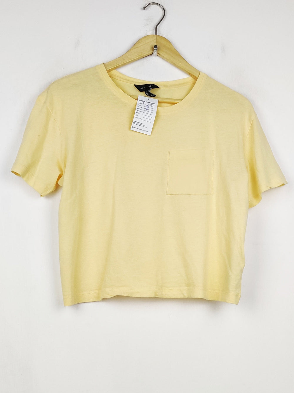 Buy online pre-used pre-loved 100% authentic & Original branded New Look (CT-4622) available in Pakistan. Top international brands avilable.