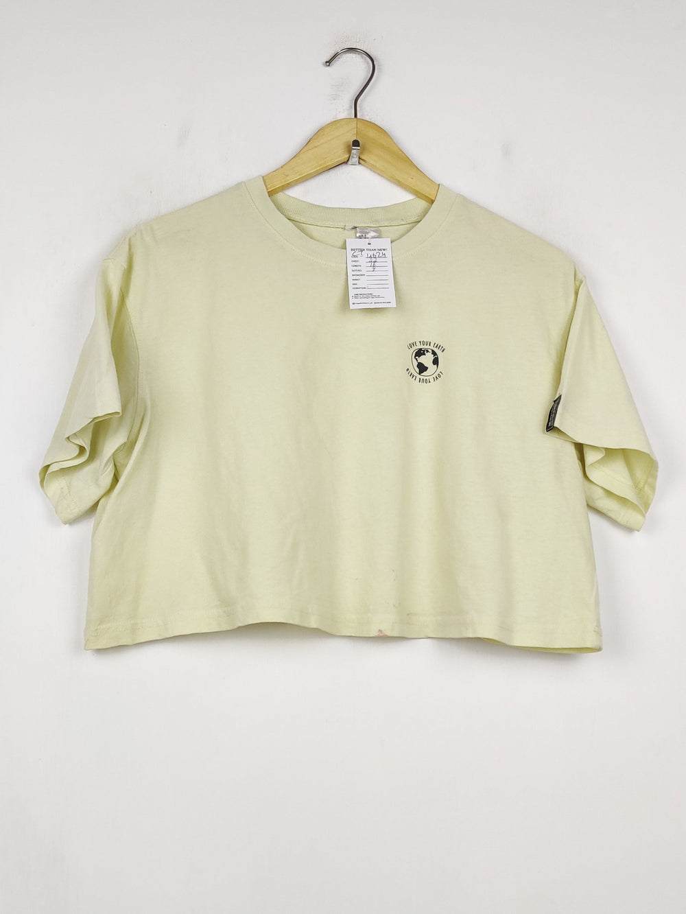 Buy online pre-used pre-loved 100% authentic & Original branded Unknown Brand (CT-4624) available in Pakistan. Top international brands avilable.