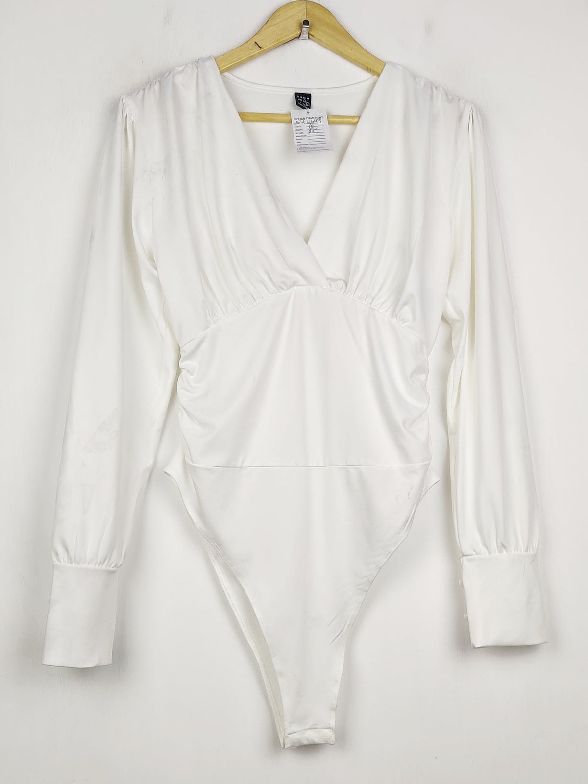 Buy online pre-used pre-loved 100% authentic & Original branded Shein (CT-4649) available in Pakistan. Top international brands avilable.