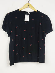 Buy online pre-used pre-loved 100% authentic & Original branded H&M (CT-4660) available in Pakistan. Top international brands avilable.
