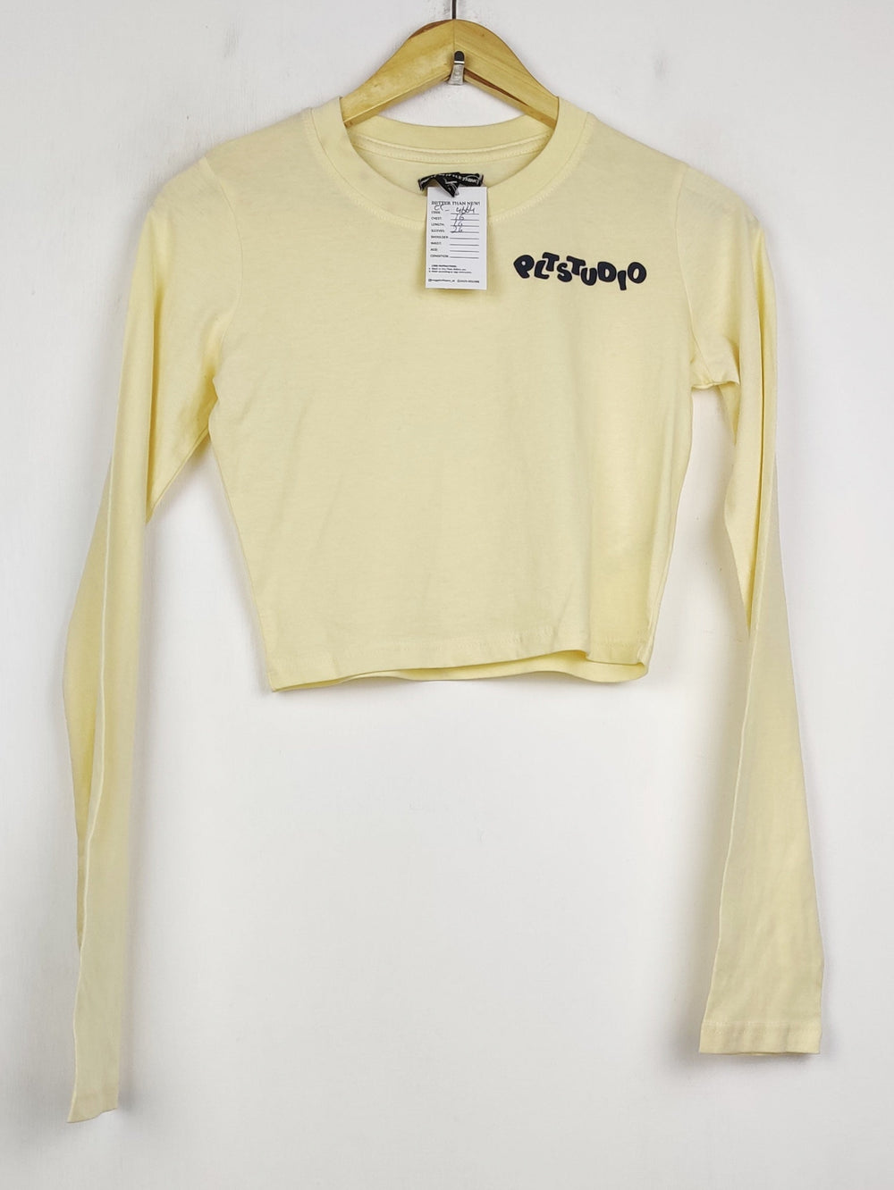 Buy online pre-used pre-loved 100% authentic & Original branded Prettylittlething (CT-4664) available in Pakistan. Top international brands avilable.
