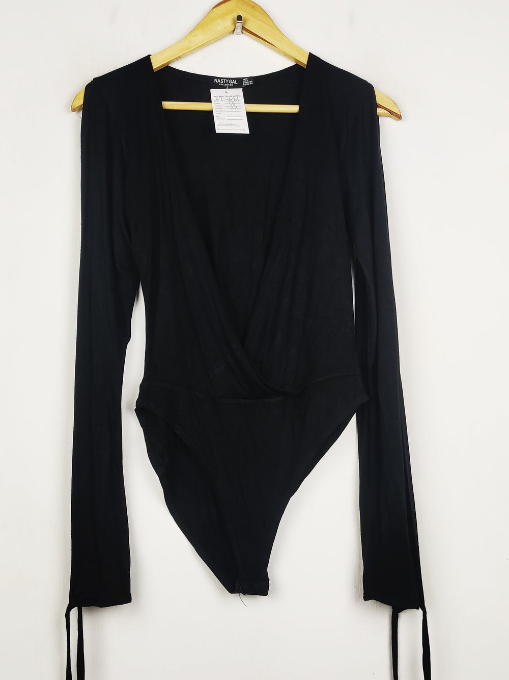 Buy online pre-used pre-loved 100% authentic & Original branded Nastygal (CT-4681) available in Pakistan. Top international brands avilable.