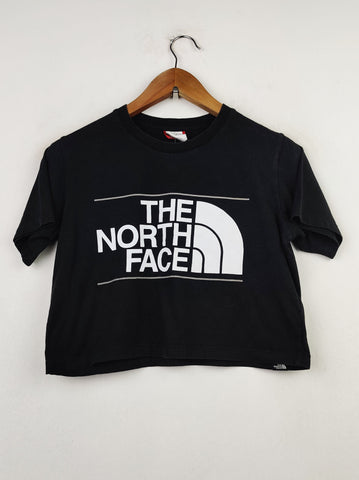 Buy online pre-used pre-loved 100% authentic & Original branded The North Face (CT-470) available in Pakistan. Top international brands avilable.