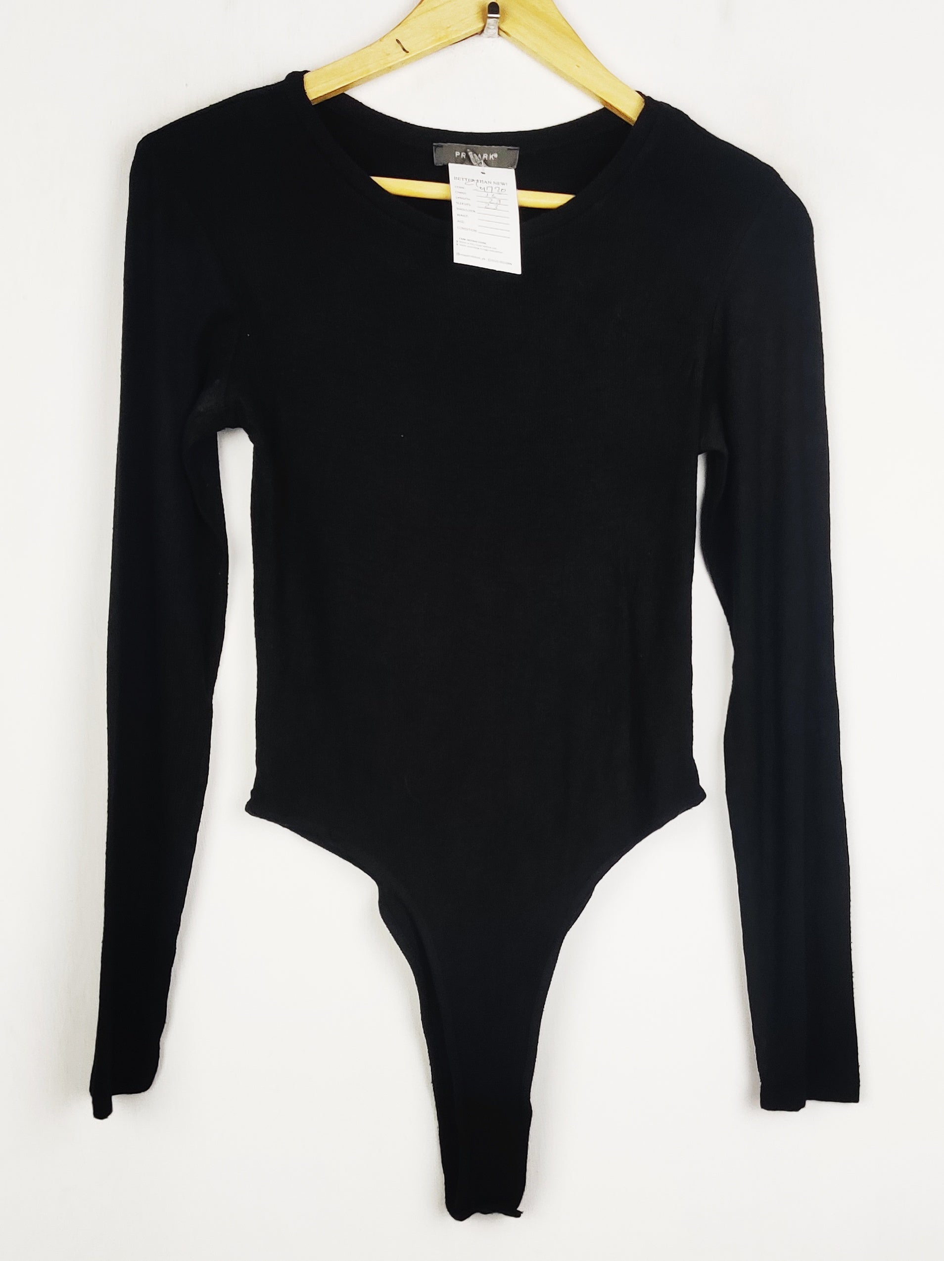 Buy online pre-used pre-loved 100% authentic & Original branded Primark (CT-4720) available in Pakistan. Top international brands avilable.