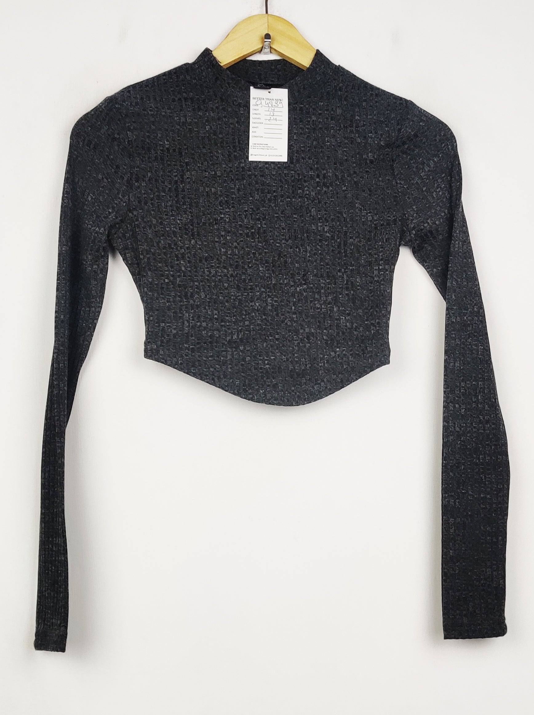 Buy online pre-used pre-loved 100% authentic & Original branded Shein (CT-4739) available in Pakistan. Top international brands avilable.