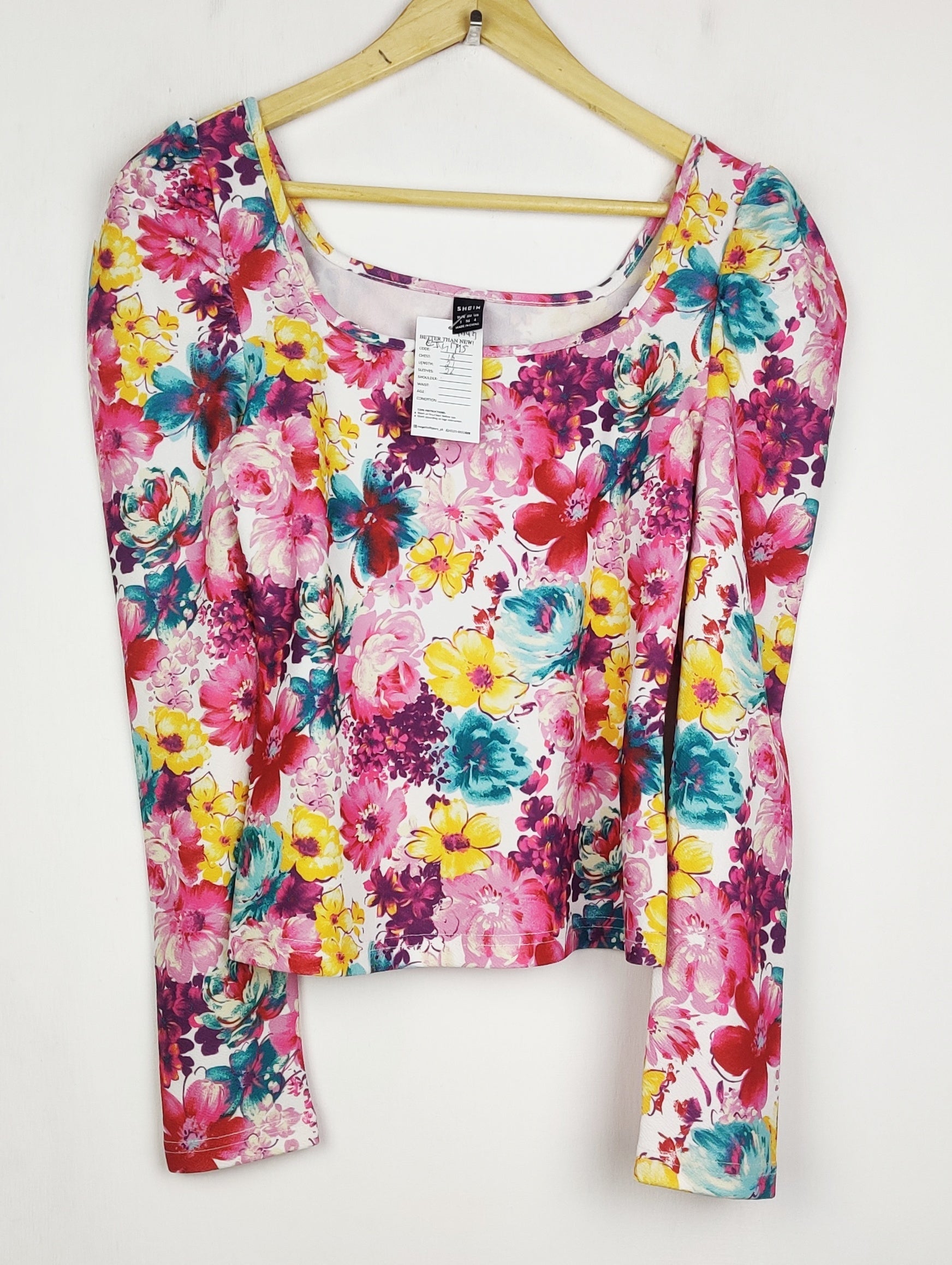 Buy online pre-used pre-loved 100% authentic & Original branded Shein (CT-4745) available in Pakistan. Top international brands avilable.