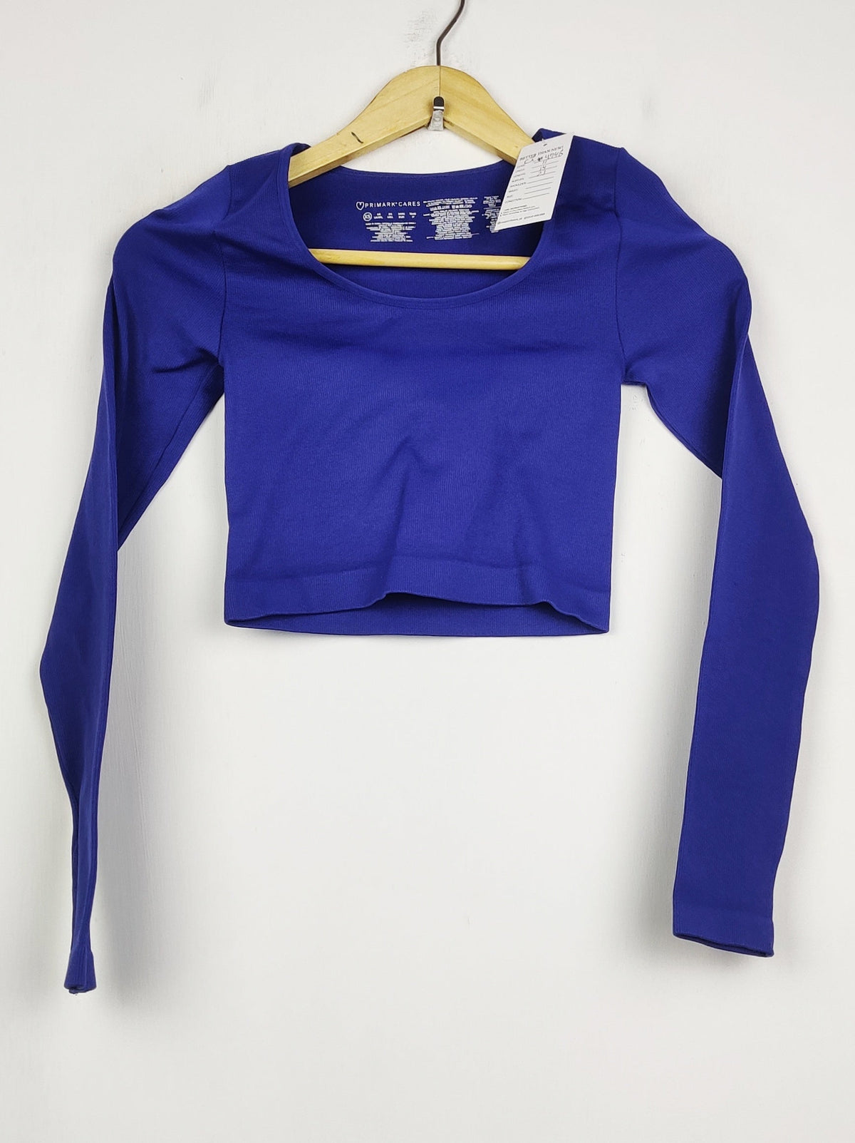 Buy online pre-used pre-loved 100% authentic & Original branded Primark (CT-4746) available in Pakistan. Top international brands avilable.